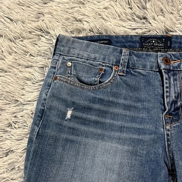 Lucky Brand Boardwalk Bermuda Shorts Size 8 - Picture 2 of 12